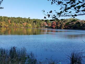 540 Old Falmouth Rd, Marstons Mills, MA 02648