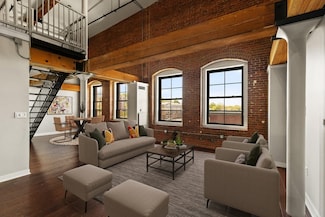 1241-1251 Adams St Unit B605, Boston, MA 02124