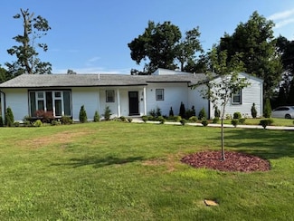 19 Primrose Ave W, White Plains, NY 10607