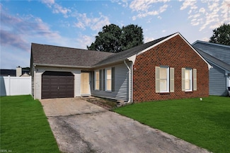 1304 Graylyn Rd, Virginia Beach, VA 23464