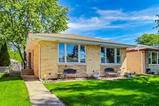 3312 Crain St, Skokie, IL 60076