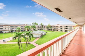 5300 Washington St Unit D206, Hollywood, FL 33021