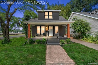 1538 S Campbell Rd, Royal Oak, MI 48067