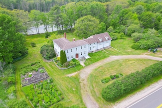 511 Main Rd, Phippsburg, ME 04562