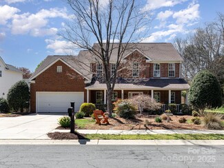 8622 Ellington Park Dr, Charlotte, NC 28277