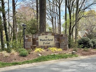 21315 Blakely Shores Dr, Cornelius, NC 28031