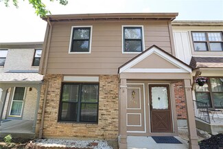 2431 Hidden Meadow Ln Unit 3, Ballwin, MO 63021