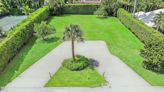 254 N Woods Rd, Palm Beach, FL 33480