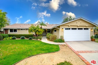 23801 Crosson Dr, Woodland Hills, CA 91367