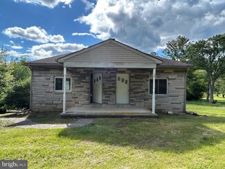 23341 Great Cove Rd, Mc Connellsburg, PA 17233