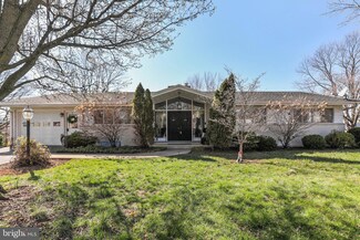 13914 Blue Mountain Dr, Maugansville, MD 21767