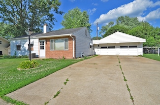 1420 Seminole Dr, Ottawa, IL 61350