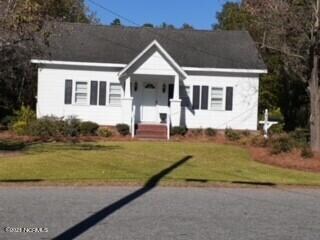406 W Williamson St, Whiteville, NC 28472
