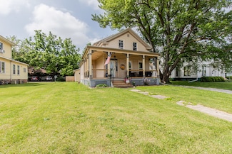 112 E Peru St, Princeton, IL 61356