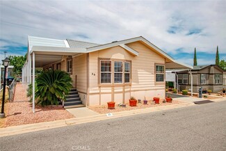 40701 Rancho Vista Blvd Unit 35, Palmdale, CA 93551