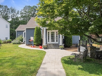 96 Ashaway Rd, Westerly, RI 02891