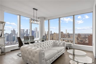 252 South St Unit 52-L, New York, NY 10002