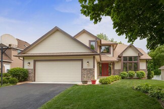 10525 48th Ave N, Plymouth, MN 55442
