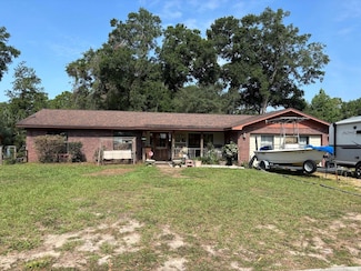 1215 E Bucknell Ave, Inverness, FL 34450