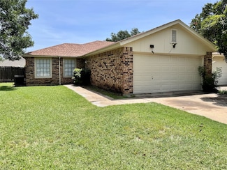 7551 Boxwood Ct, Fort Worth, TX 76133