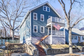 196 Austin St, Hyde Park, MA 02136