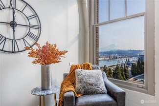 1120 E Cliff Ave Unit 404, Tacoma, WA 98402