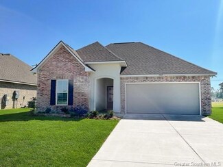 1507 Bowen Rd, Lake Charles, LA 70611