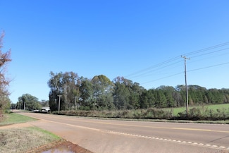 0 U S Highway 51, Winona, MS 38967