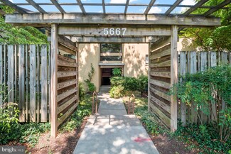 5667 Harpers Farm Rd Unit F, Columbia, MD 21044