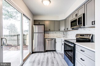 20 Noble St, Sellersville, PA 18960