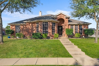 2151 Harvester Dr, Rockwall, TX 75032