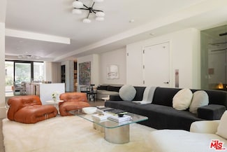 8420 W Sunset Blvd Unit 306, West Hollywood, CA 90069