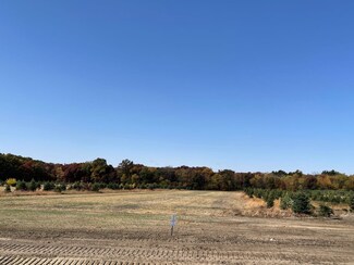 950 W, Demotte, IN 46310