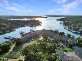 713 Indian Pointe Unit 713, Osage Beach, MO 65065