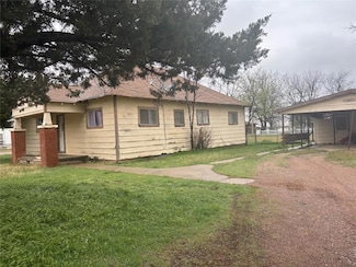 917 W A St, Eldorado, OK 73537
