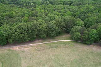 000 Clubhouse Cir, Heber Springs, AR 72543