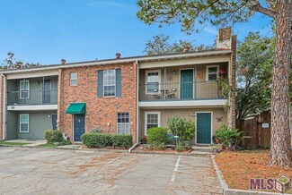 4625 Parkoaks Dr, Baton Rouge, LA 70816