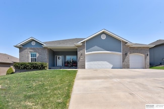 9407 S 71st Ave, Papillion, NE 68133