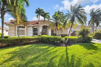 5035 Cerromar Dr, Naples, FL 34112