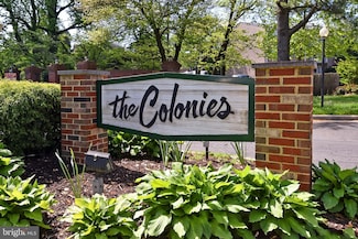 7721 Tremayne Place Unit 313, McLean, VA 22102