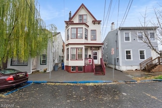 21 Olive St, Paterson, NJ 07501