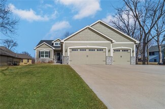 5082 Panorama Dr, Panora, IA 50216