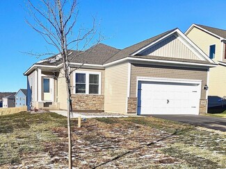 10096 Twin Lakes Pkwy NW, Elk River, MN 55330