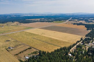 20001 N Cedar Tract B Rd, Colbert, WA 99005