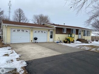 2307 360th St, Titonka, IA 50480