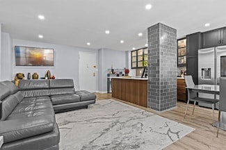 2944 W 5th St Unit 15E, Brooklyn, NY 11224