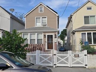 11717 146th St, Jamaica, NY 11436