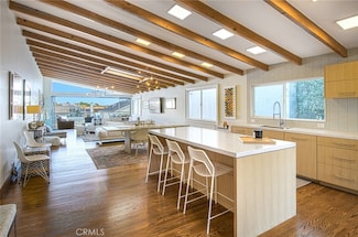 308 Poppy Ave, Corona Del Mar, CA 92625