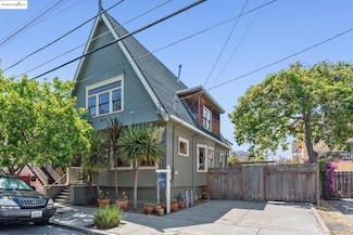 2132 Haste St, Berkeley, CA 94704