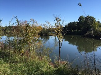 30 Lake Metonga Trail, Grant Park, IL 60940